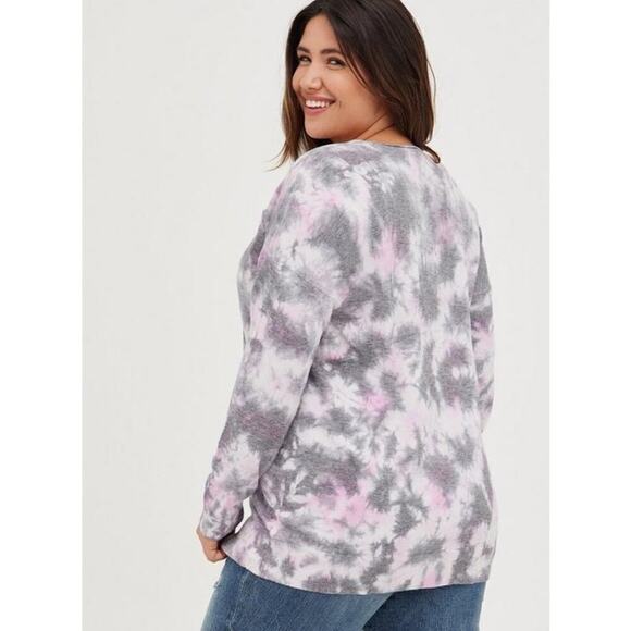 Torrid Pullover Drop Shoulder V-Neck Sweater in Tie Dye Size 2 - Picture 2 of 8